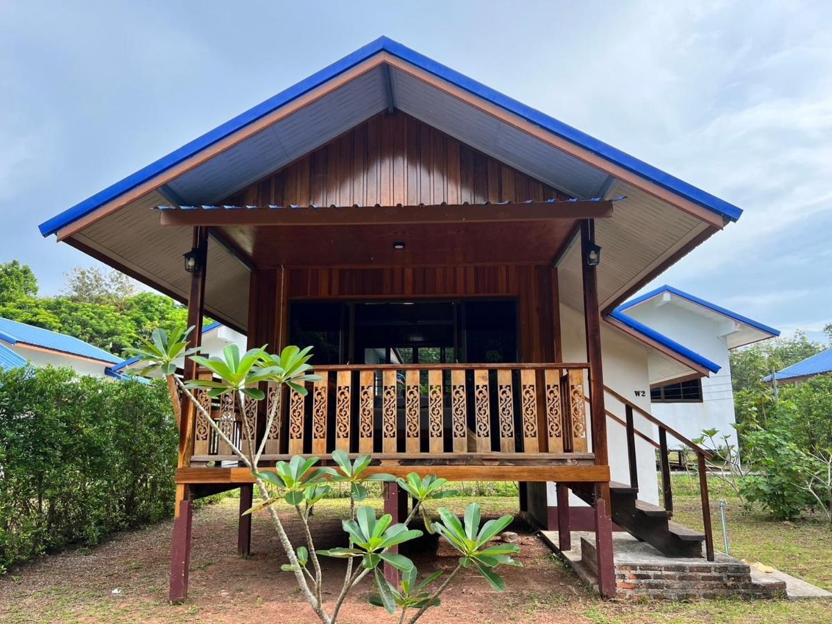 Koh Jum Paradise Resort Eksteriør bilde