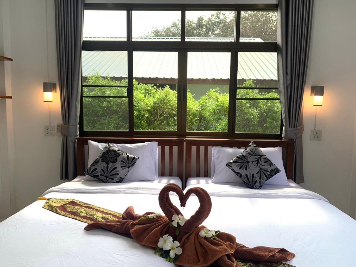 Koh Jum Paradise Resort Eksteriør bilde